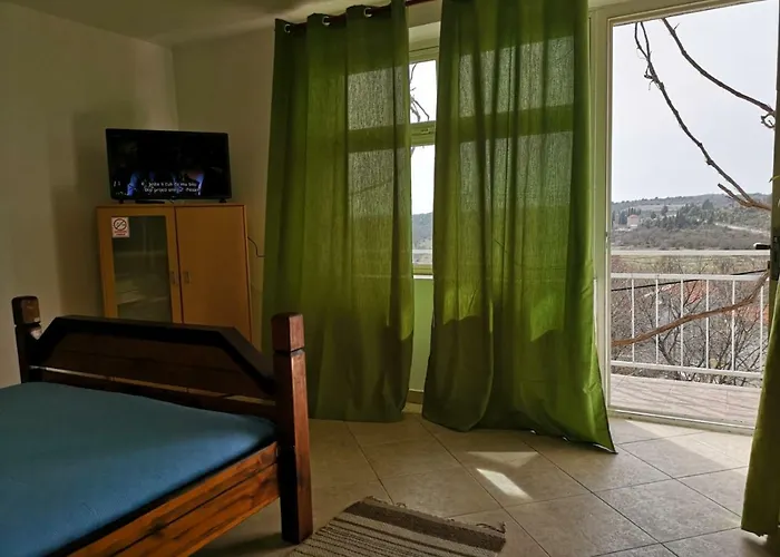 Appartement David In 4 Primošten