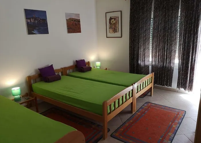 David In 4 Διαμέρισμα